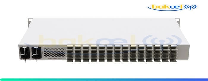 CRS326-4C+20G+2Q+RM 4